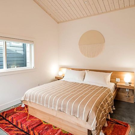 Longboard Studio Includes King Bed And Kitchenette Stinson Beach Bagian luar foto
