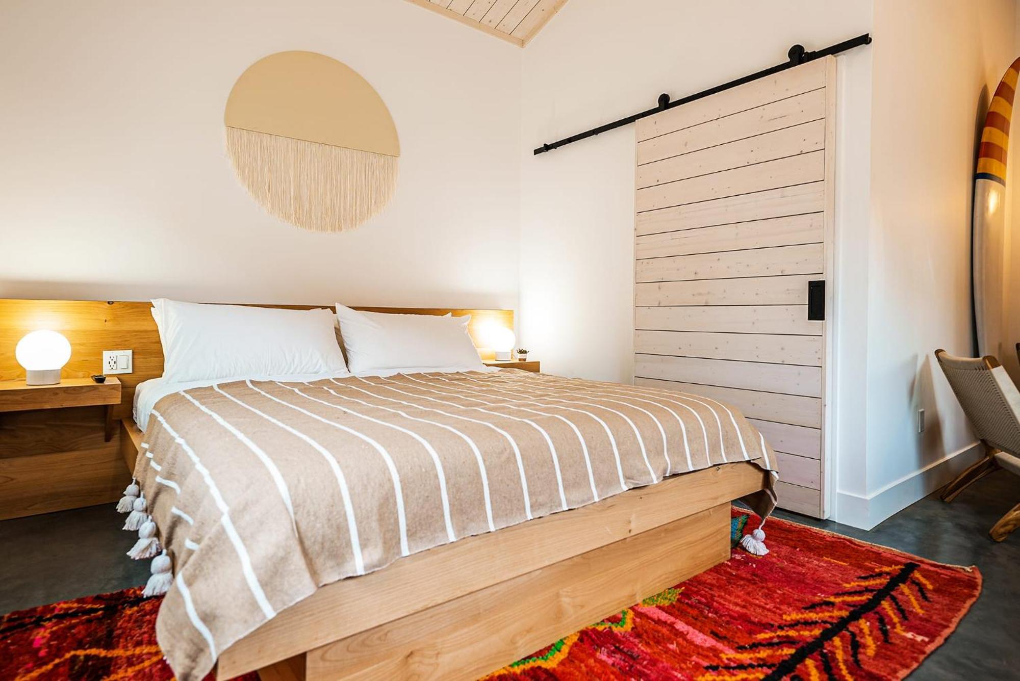 Longboard Studio Includes King Bed And Kitchenette Stinson Beach Bagian luar foto
